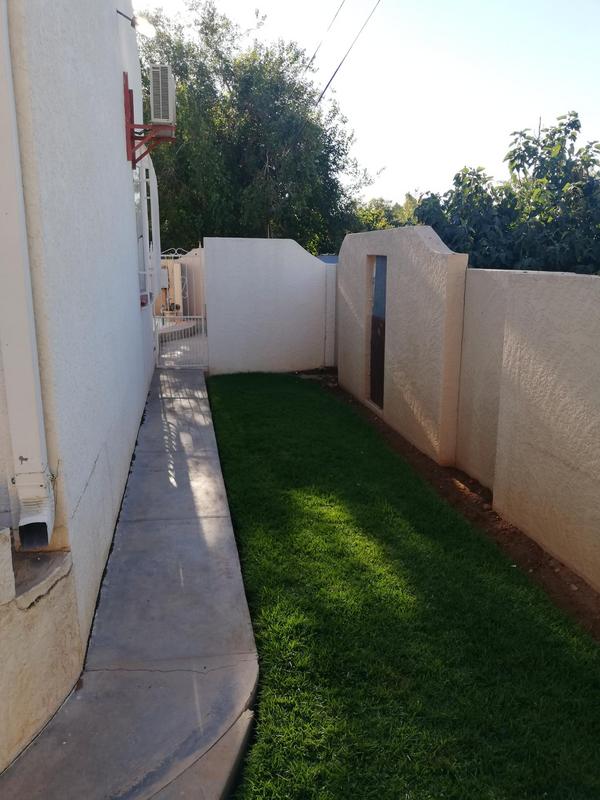 5 Bedroom Property for Sale in Kakamas Northern Cape